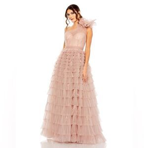 Mac Duggal One Shoulder Faux BowFeatherTiered
A Line Gown /size 10
